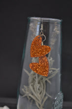 Load image into Gallery viewer, Glitter Sunset Heart Earrings
