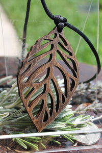 Necklace Pendant - Large Leaf